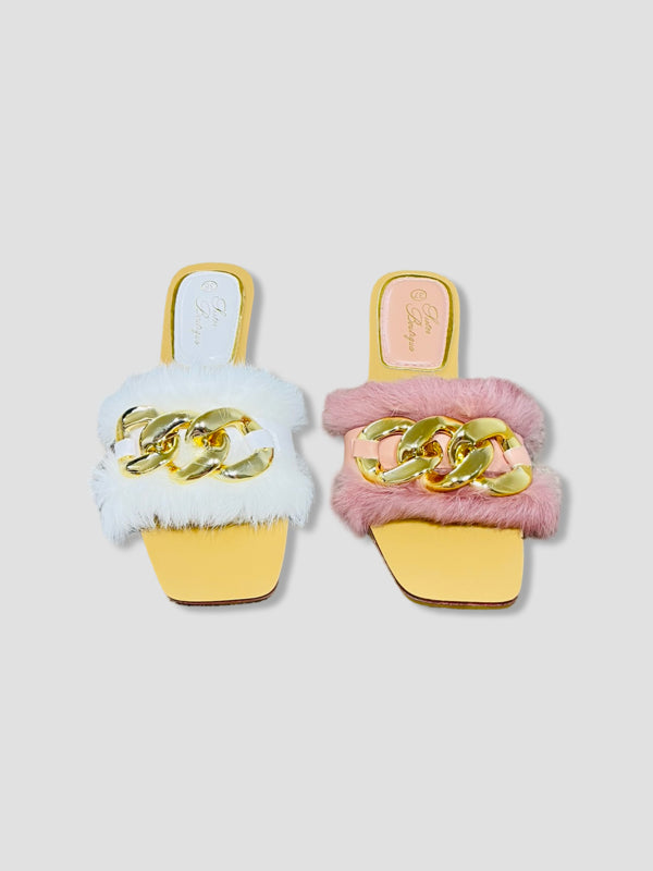 Fluffy Chain Decor Slippers