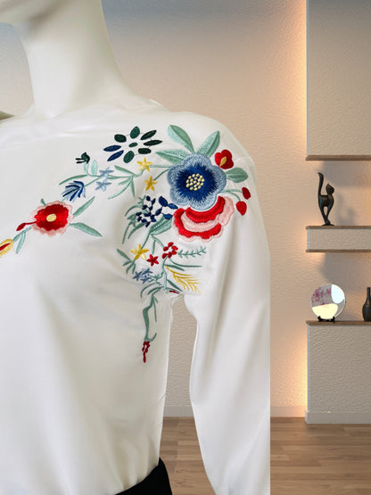 Floral Elegance White Top
