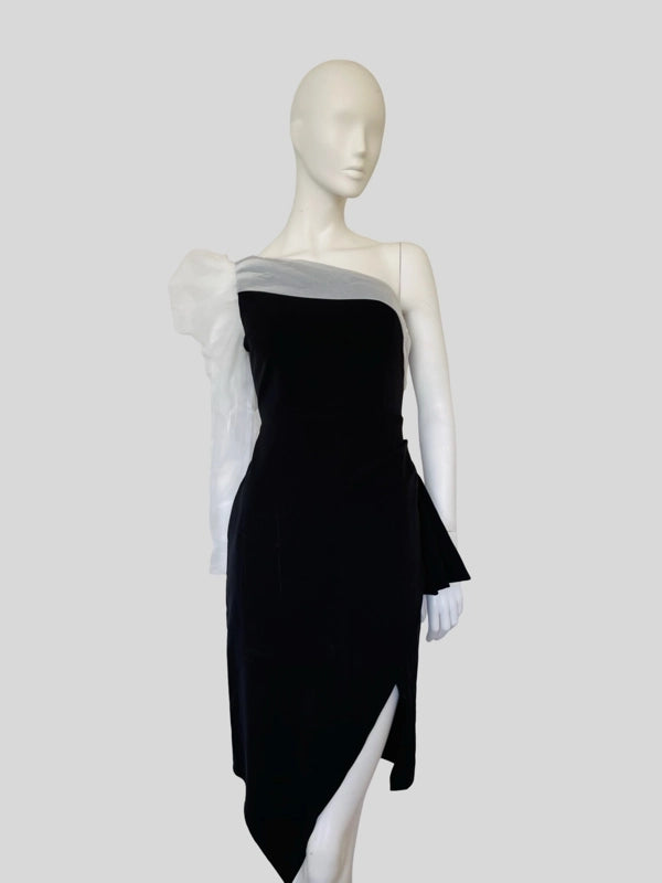 Elegant Black One-Shoulder Asymmetrical Dress