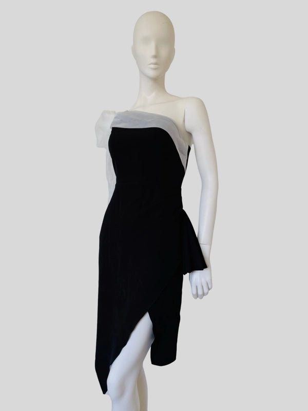 Elegant Black One-Shoulder Asymmetrical Dress