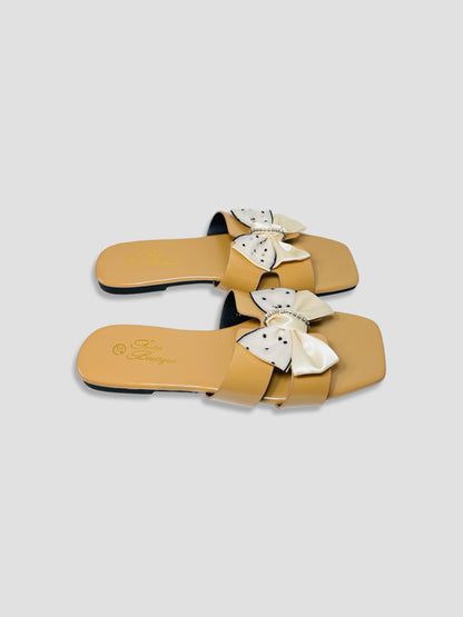 Flat Slide Sandals With Polka Dot Bow