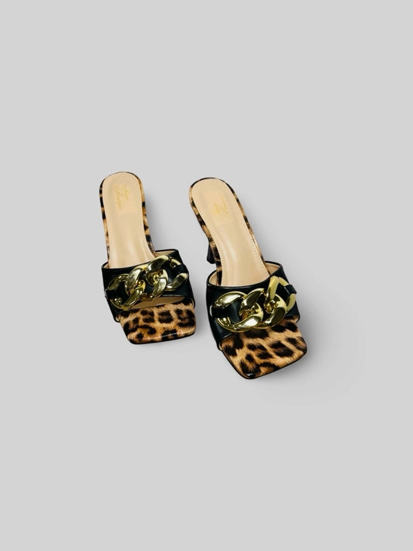 Women Chain-Embellished Leather Slide in Leopard Print