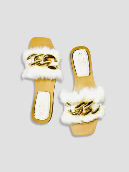 Fluffy Chain Decor Slippers