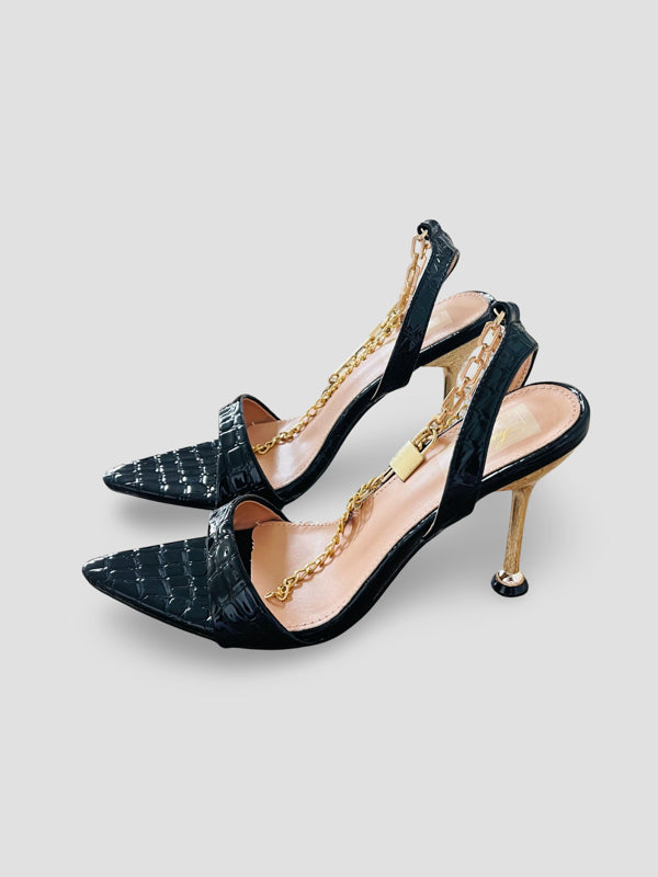 Croc chain Pointed Party Heels